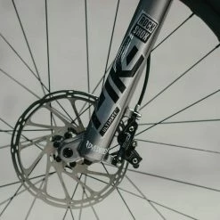 Dyedbro Kit De Protection De La Fourche - Gloss 12 Dyedbro Kit De Protection De La Fourche - Gloss -magasin de vélo 3537FE75 028A 4882 83D7 3EC2F737D88D 1024x1024 2x