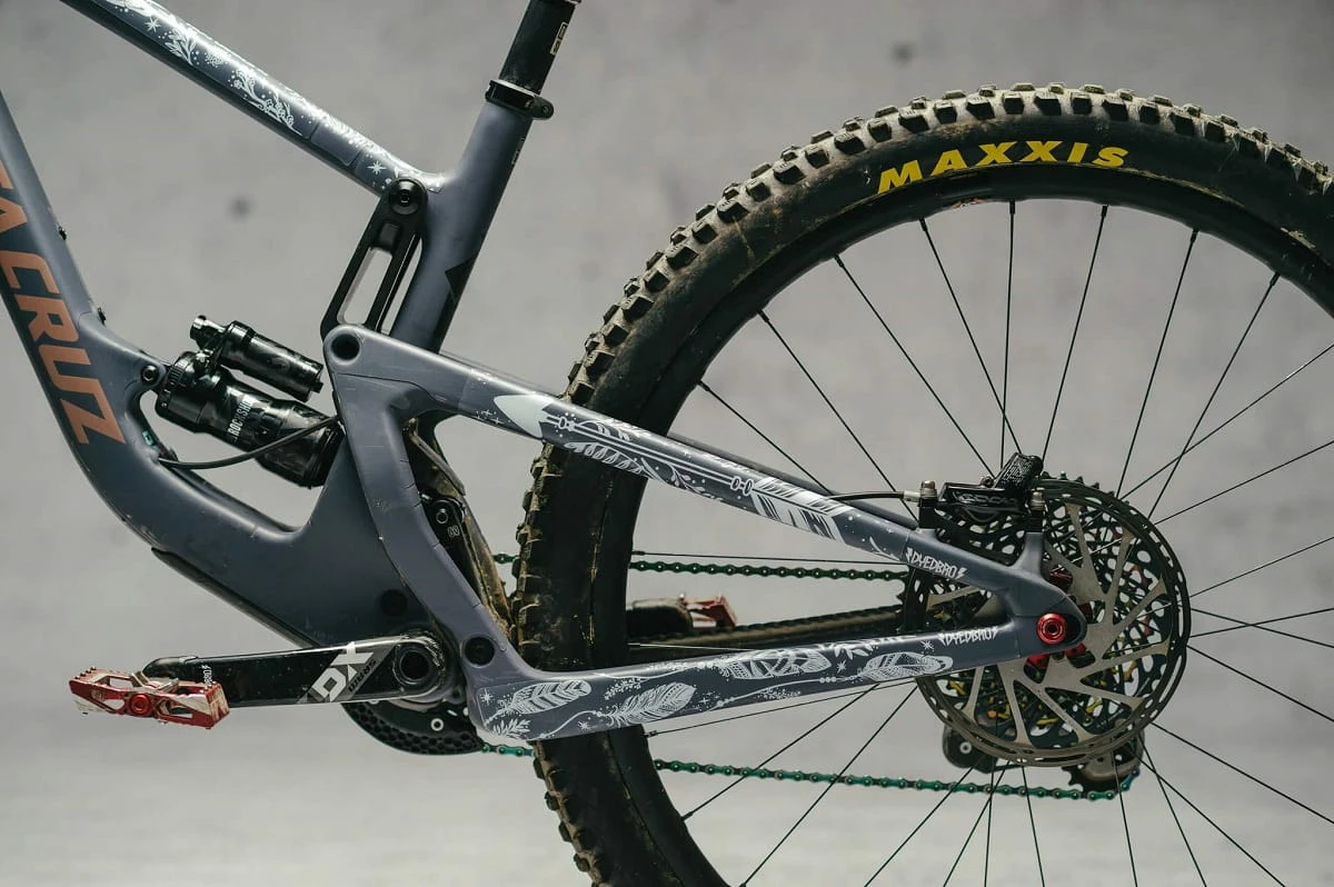 Dyedbro Kit De Protection De La Monture Dream Catcher - Blanc Mat 6 Dyedbro Kit De Protection De La Monture Dream Catcher - Blanc Mat – Image 4