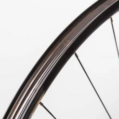 EASTON Roue EA70 AX Disc Front 700C - 12x100 -magasin de vélo Easton LRS 4 12x100 1 scaled