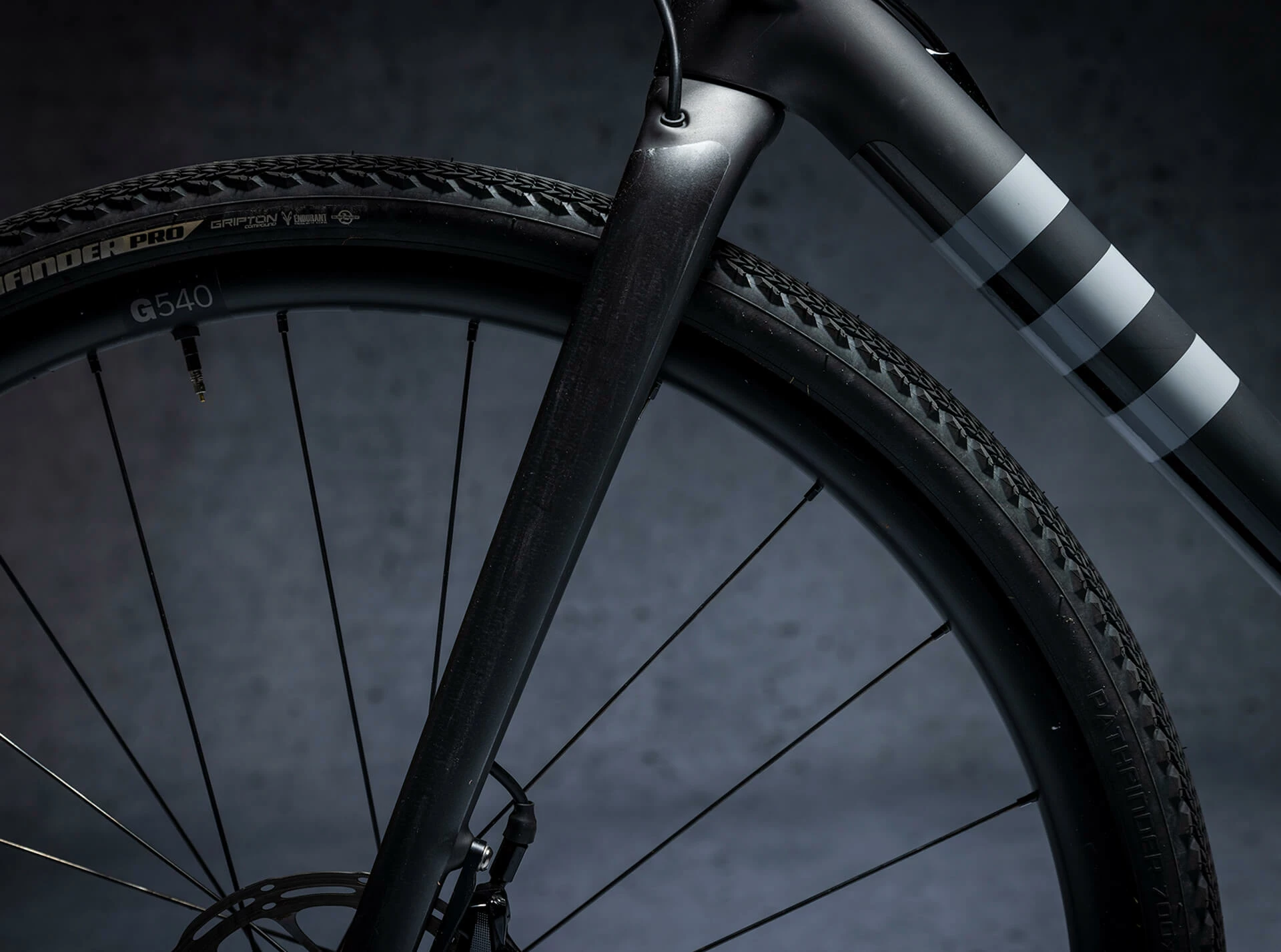 Dyedbro Kit De Protection De Cadre Gravel Clear - White Matte 6 Dyedbro Kit De Protection De Cadre Gravel Clear - White Matte – Image 4