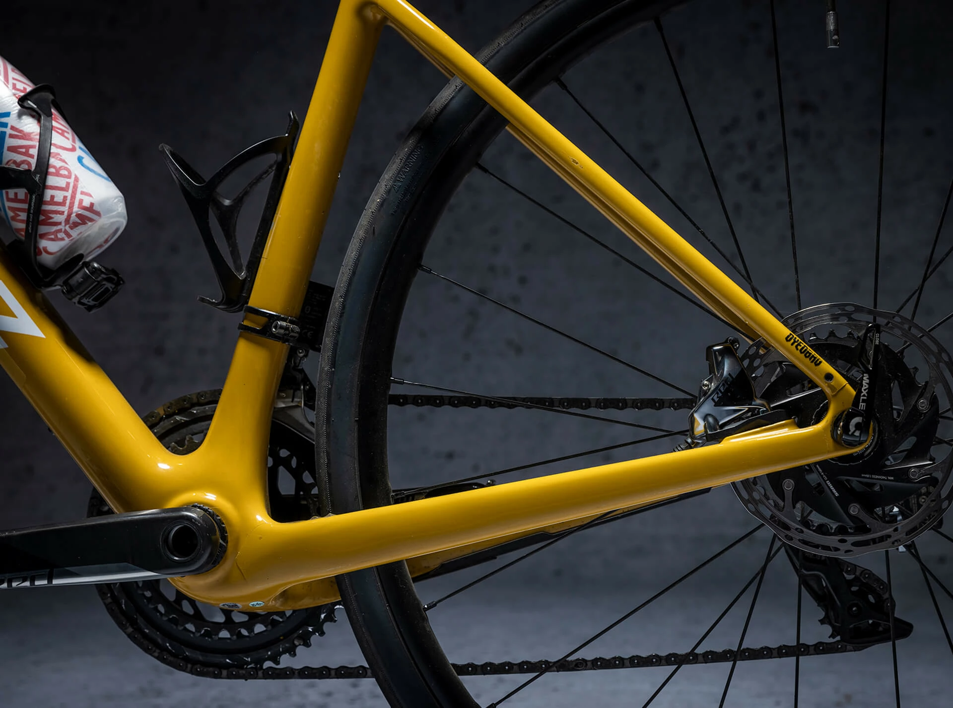 Dyedbro Kit De Protection De Cadre Gravel Clear - Black Gloss 5 Dyedbro Kit De Protection De Cadre Gravel Clear - Black Gloss – Image 3