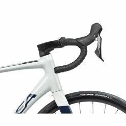 Orbea Avant H30-Disc 2022 13 Orbea Avant H30-Disc 2022 -magasin de vélo velo route orbea avant h30 disc 5